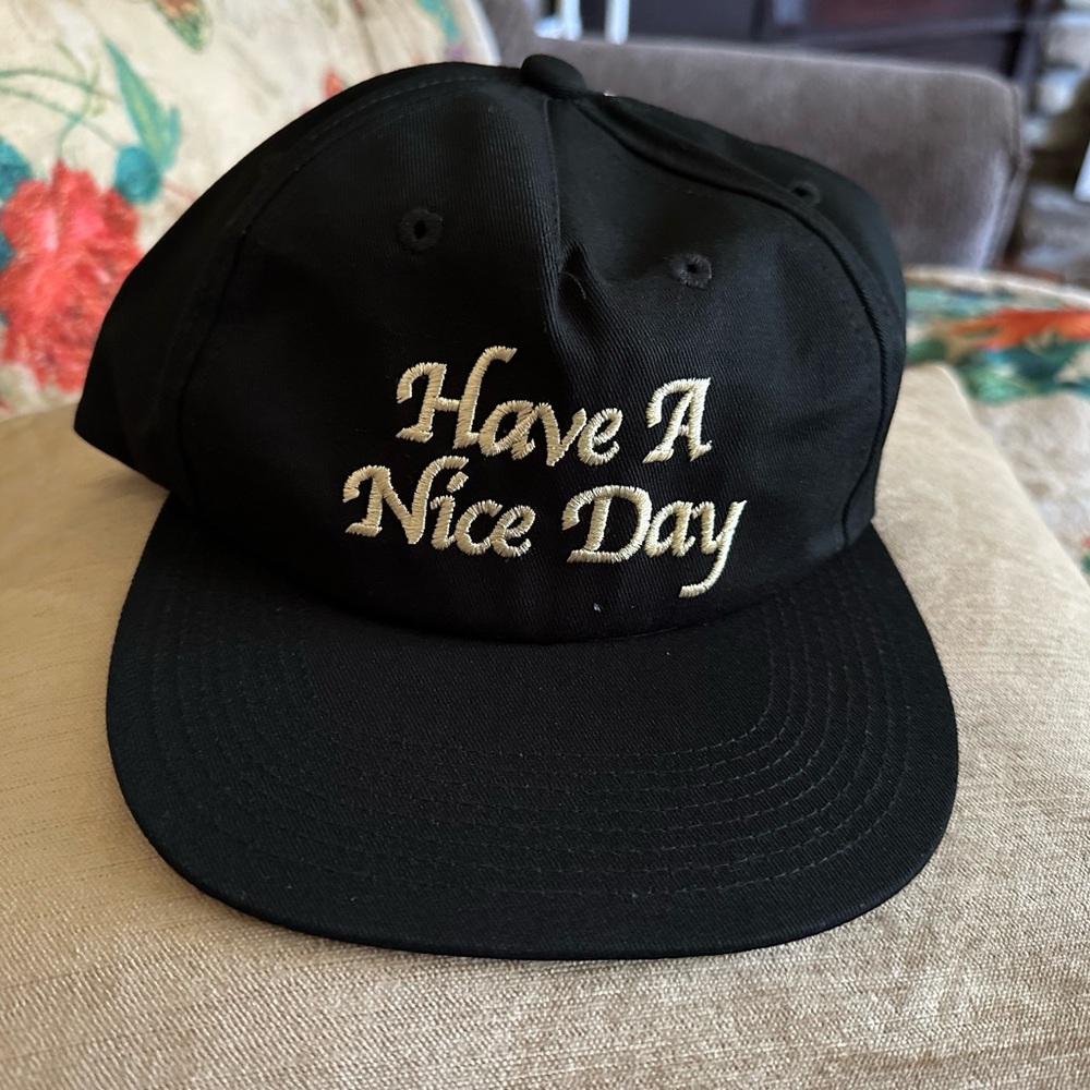 Market “Have a Nice Day” ballcap